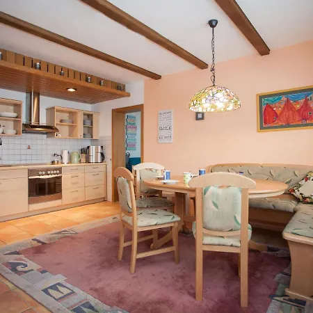 Spacious In Niedersfeld Near Ski Area Appartement Winterberg